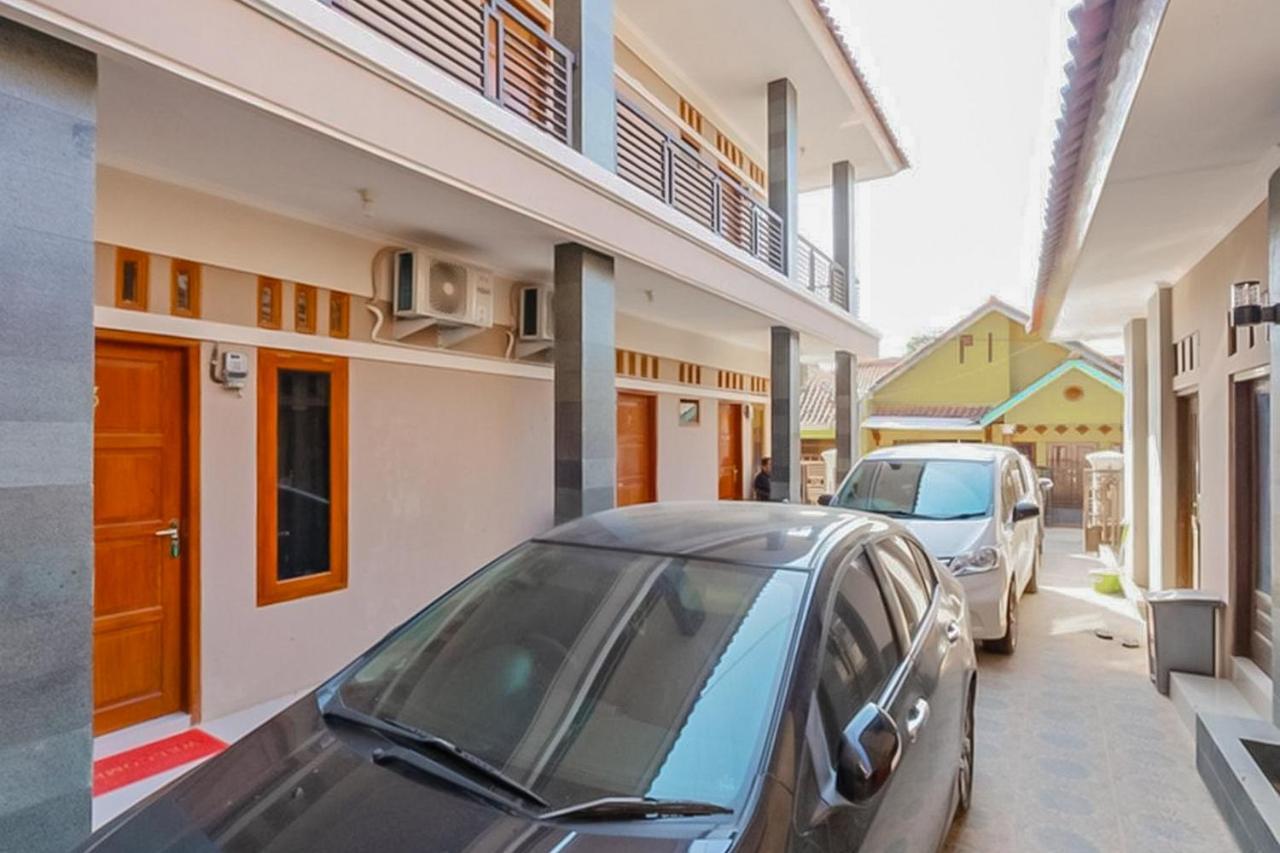 Wisma Andali Syariah Near Rsud Cideres Majalengka Luaran gambar